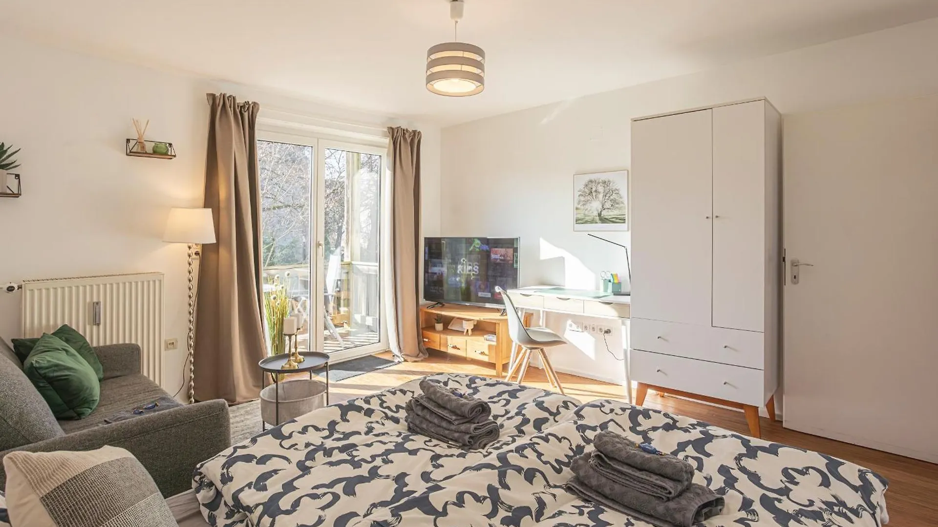 Apartamento Cloud9 Kitchen Balcony Wifi Uniklinik Good Transport Connections Augsburgo 0*,