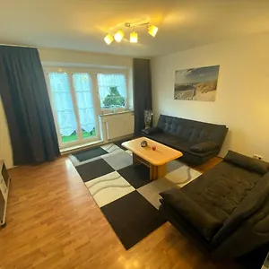 1 Apartment