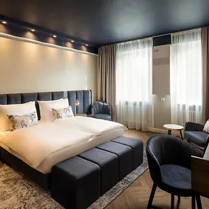 Maison Viktoria Hotel