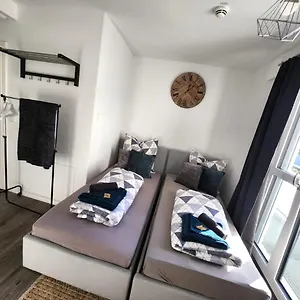  Apartment Modernes Mit Wifi, Aufzug & Kostenlos Parken El-living